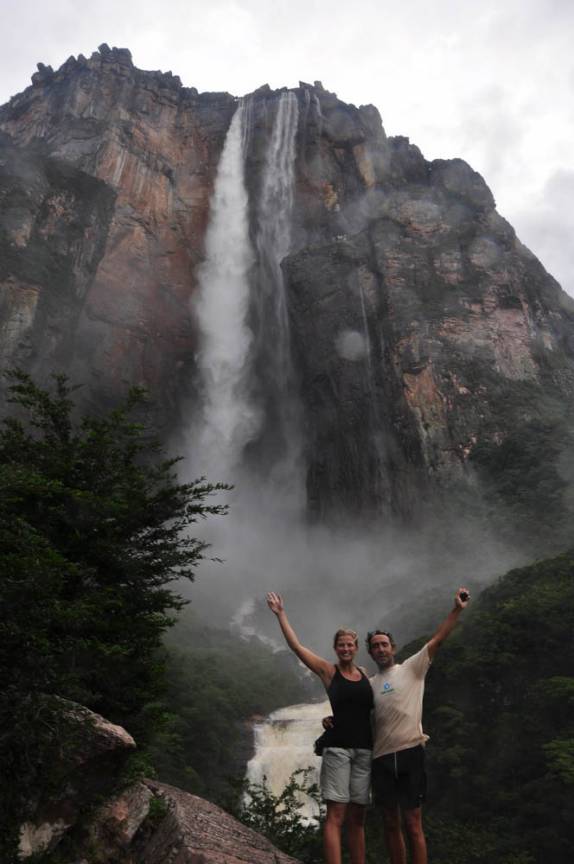 1000dias e o Salto Angel, a maior cachoeira do mundo, em Canaima, no sul da Venezueka